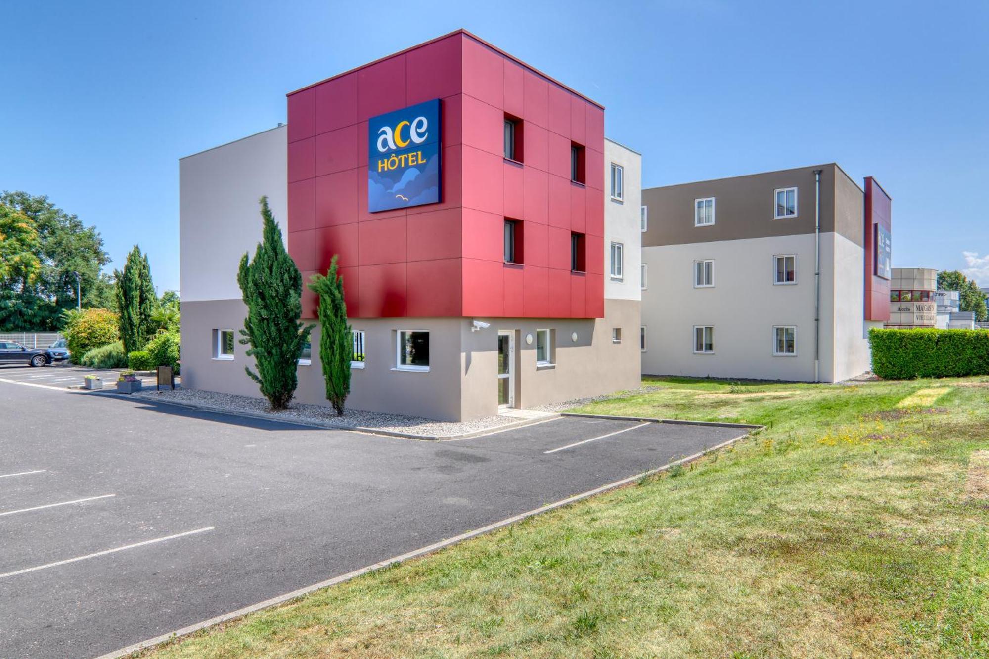 Ace Hotel Clermont Ferrand La Pardieu Eksteriør bilde